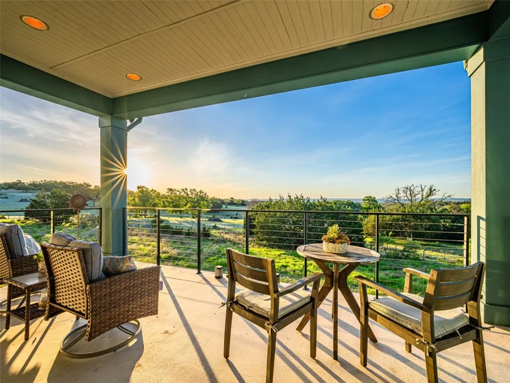 554 Seven Falls Drive Fredericksburg, TX 78624