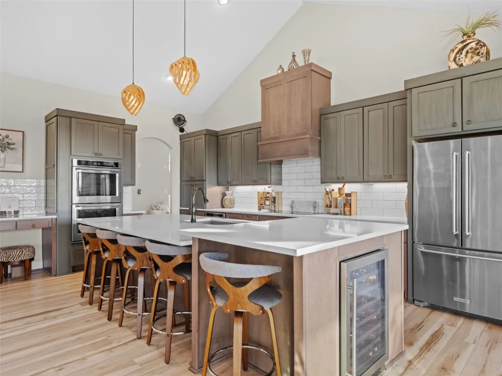 554 Seven Falls Drive Fredericksburg, TX 78624