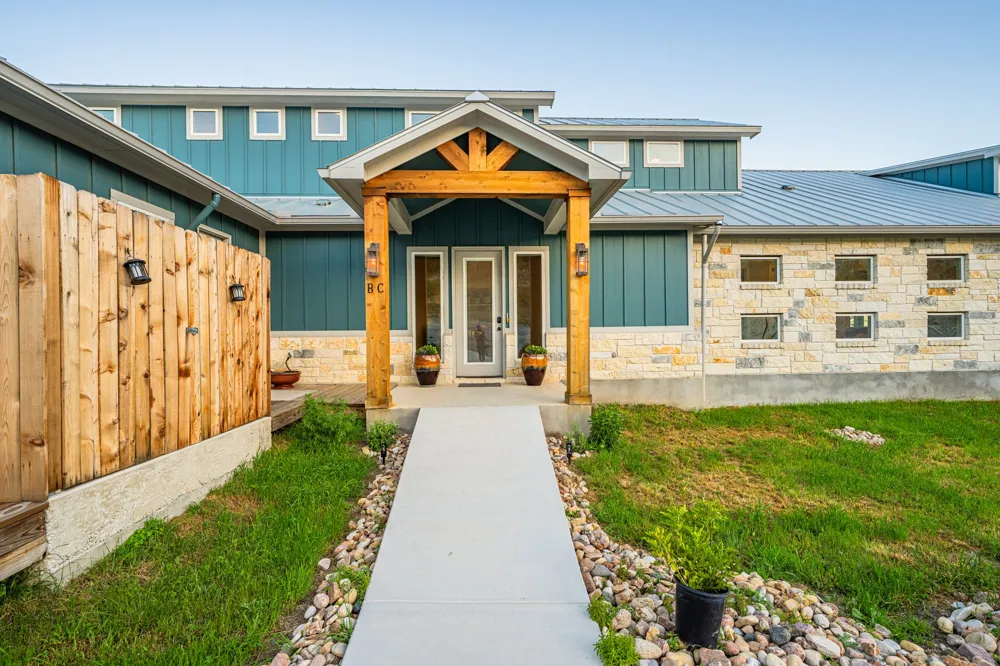 554 Seven Falls Drive Fredericksburg, TX 78624