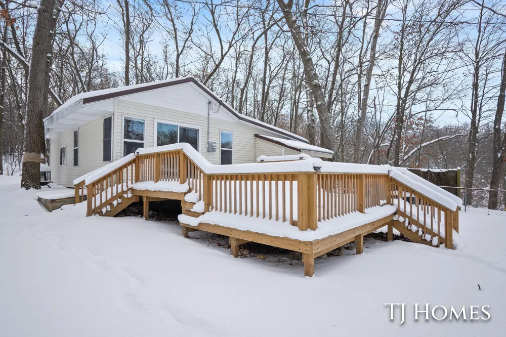 6048 Stewart Woods Drive