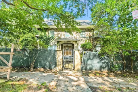 81-26 Austin Street