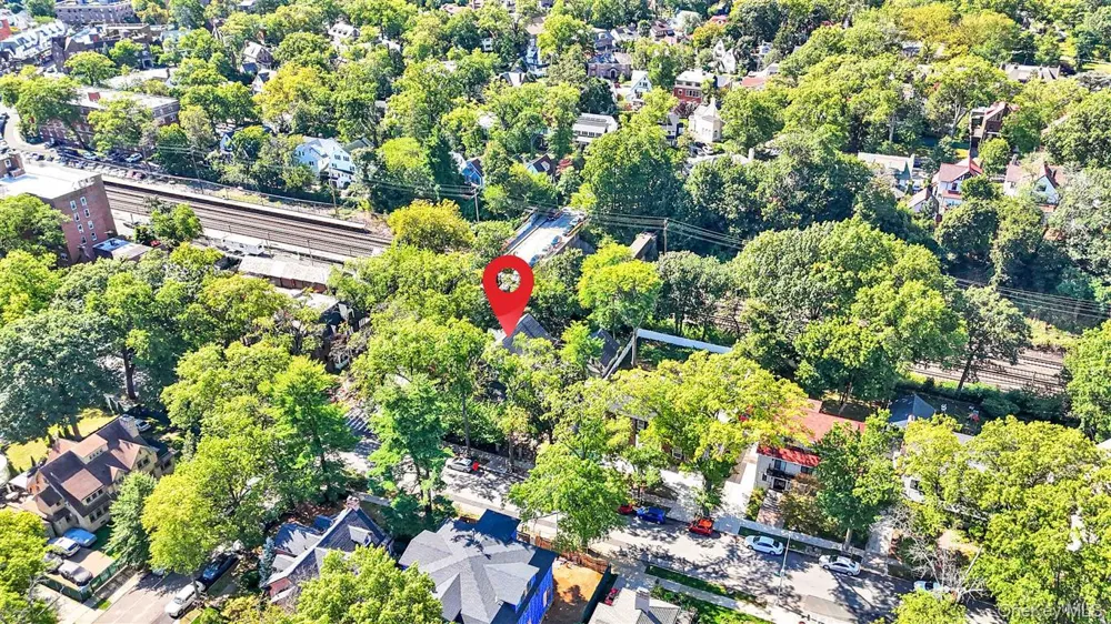 81-26 Austin Street Kew Gardens, NY 11415