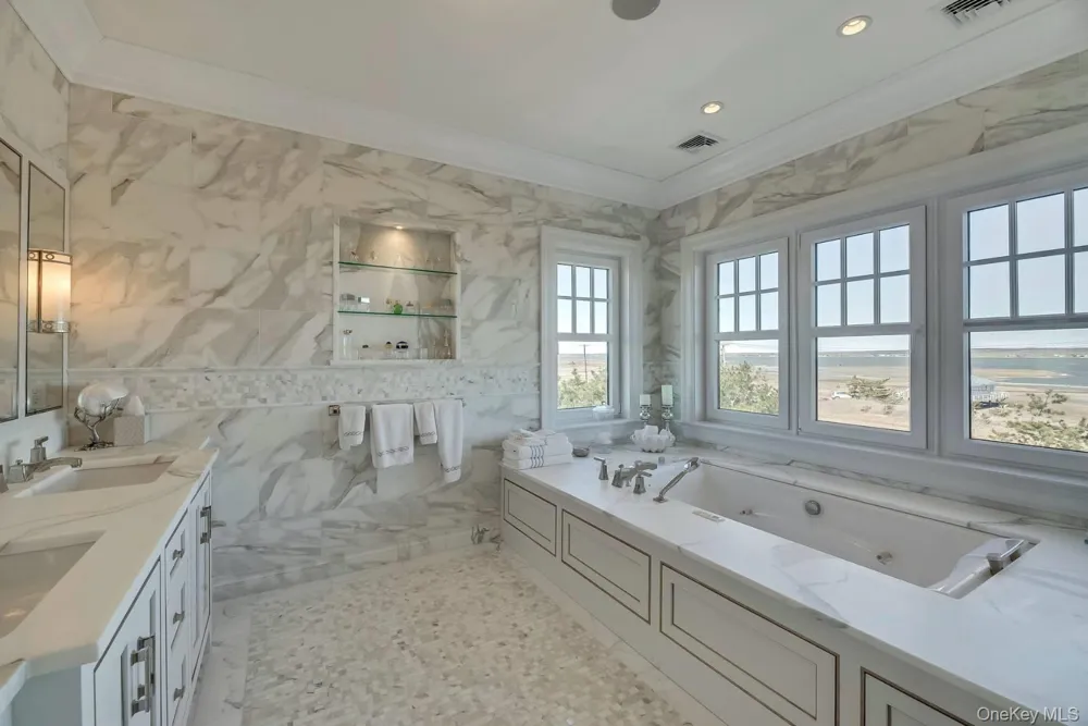 19 Dune Road Road East Quogue, NY 11942