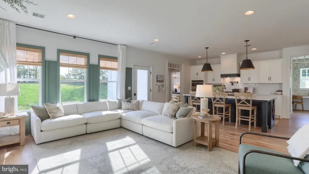 100 FLORA BLVD Annville, PA 17003