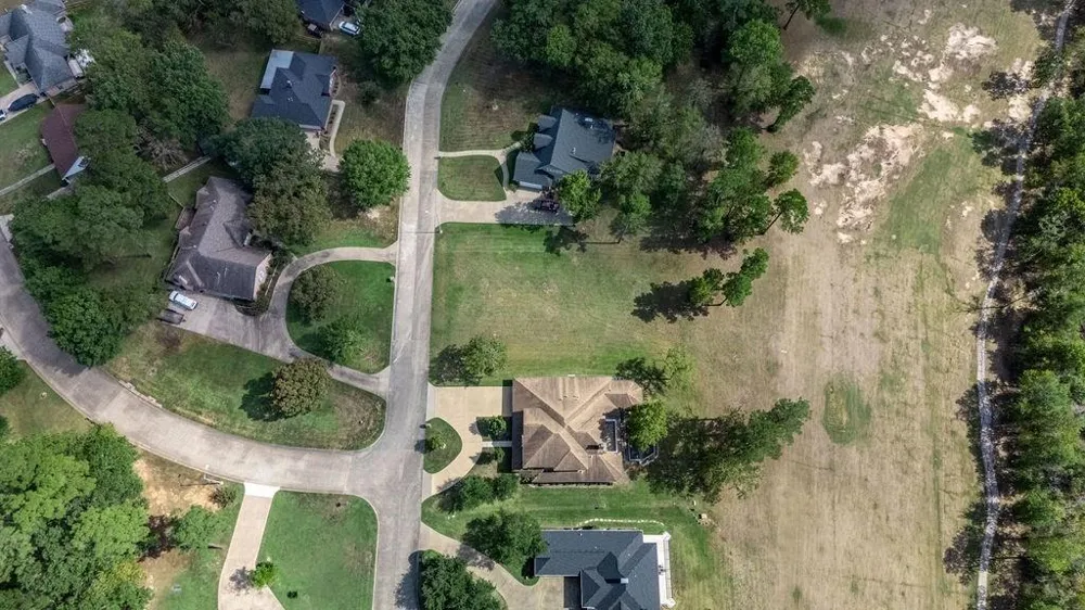 916 Dogwood Ridge Drive Diboll, TX 75941