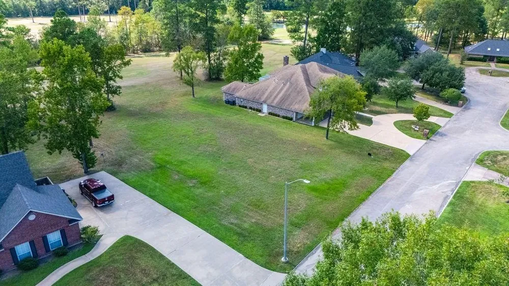 916 Dogwood Ridge Drive Diboll, TX 75941