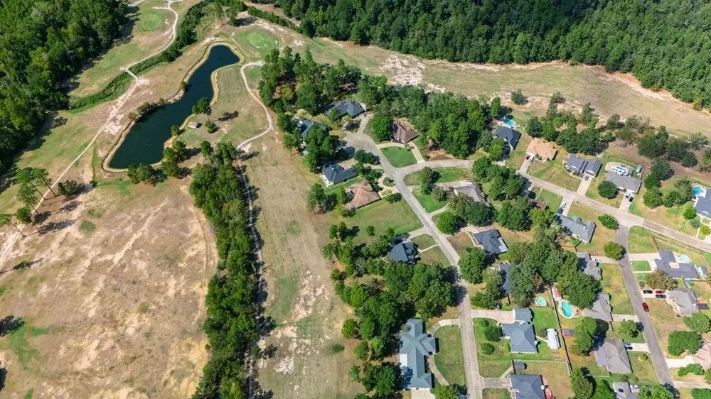 916 Dogwood Ridge Drive Diboll, TX 75941