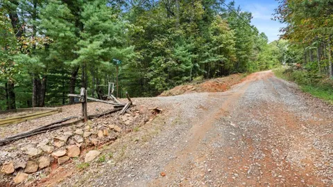 23 C Double Knob Road