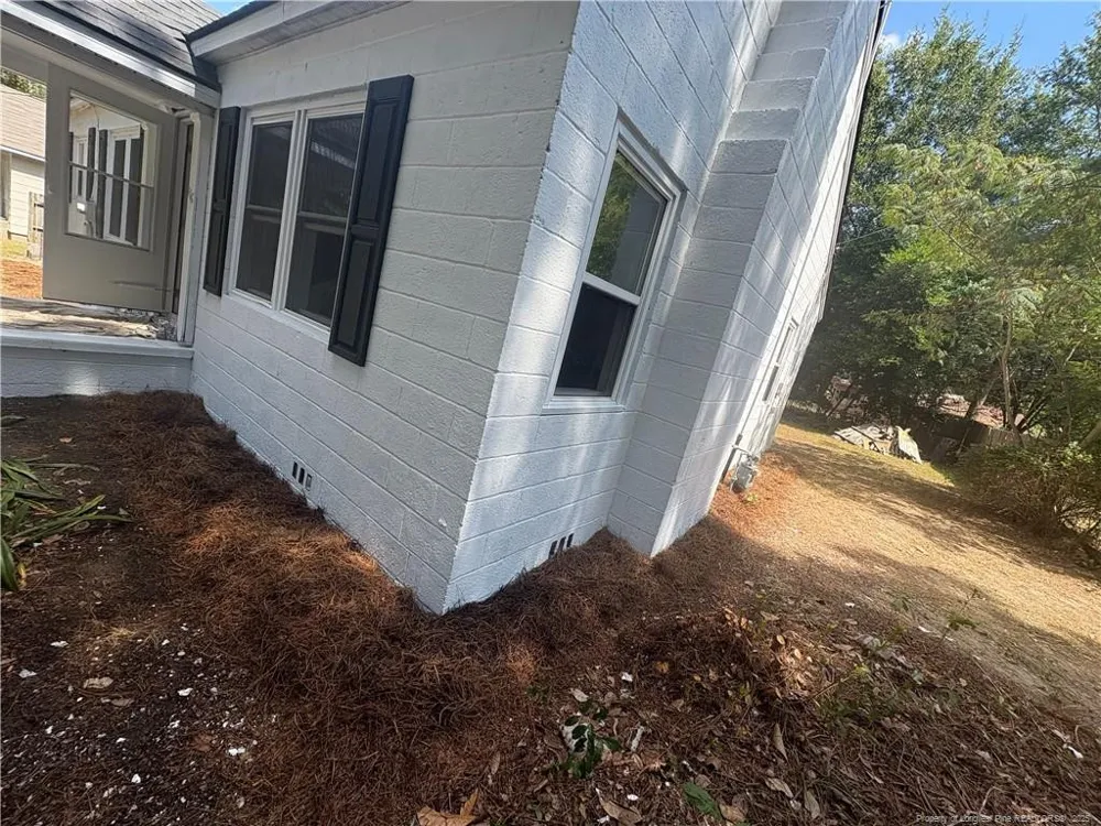 116 E McNeill Drive Red Springs, NC 28377