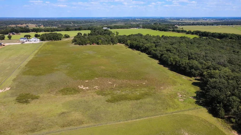4475 Lazy Bend Road Millsap, TX 76066