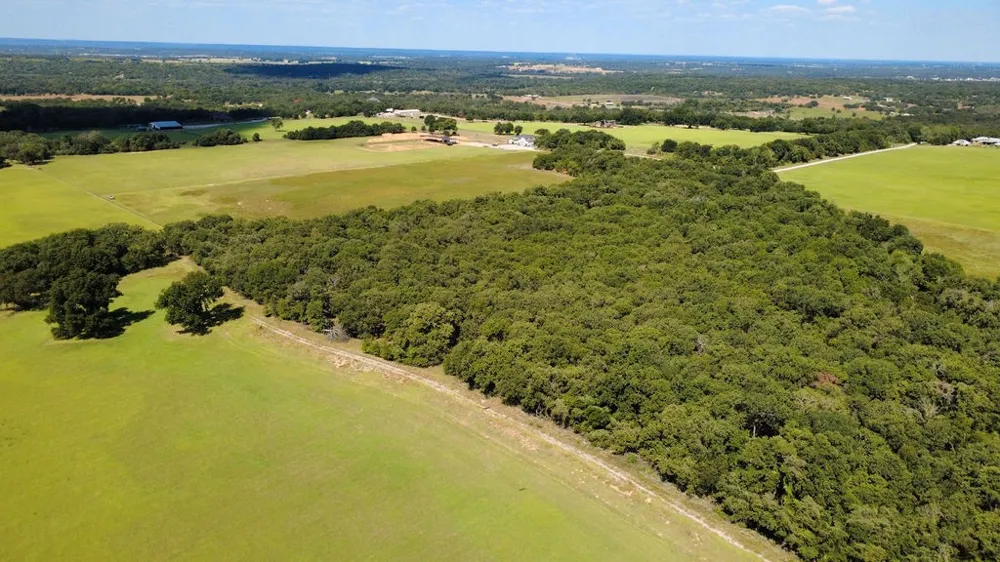4475 Lazy Bend Road Millsap, TX 76066