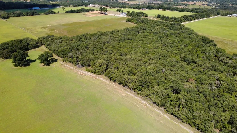 4475 Lazy Bend Road Millsap, TX 76066