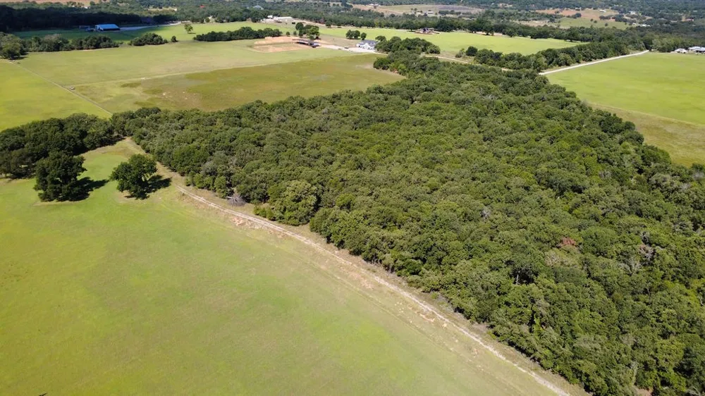 4475 Lazy Bend Road Millsap, TX 76066