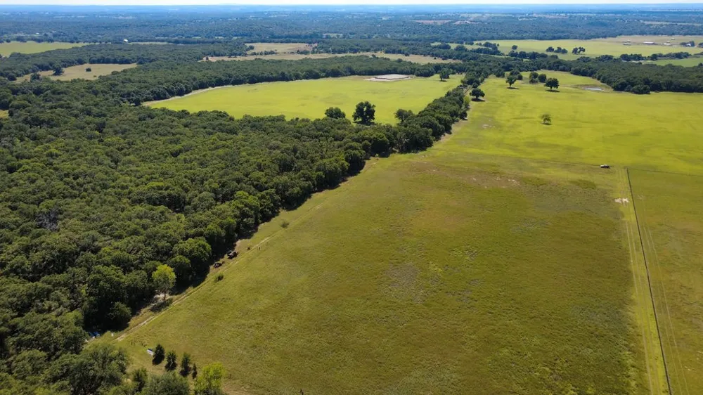 4475 Lazy Bend Road Millsap, TX 76066