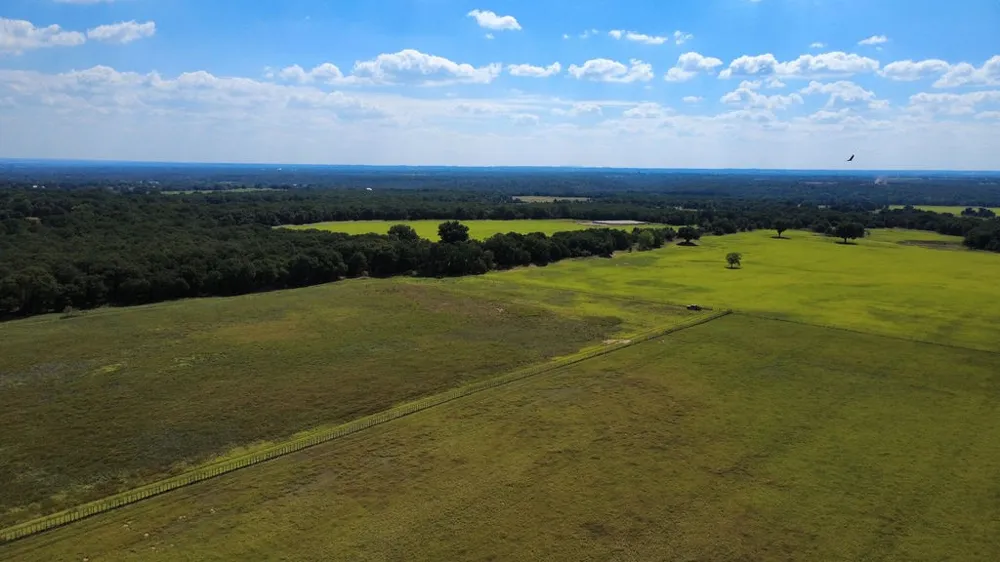 4475 Lazy Bend Road Millsap, TX 76066