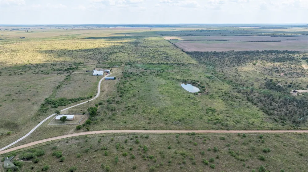 1208 County Road 304 Throckmorton, TX 76843