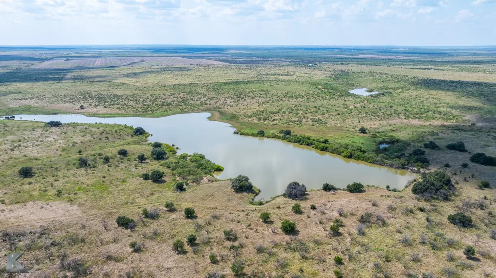 1208 County Road 304 Throckmorton, TX 76843