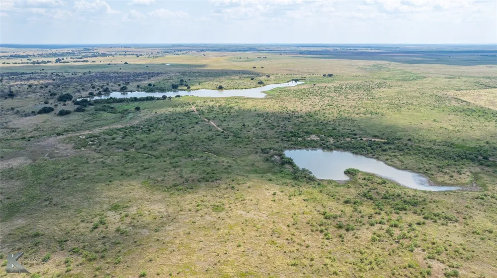 1208 County Road 304 Throckmorton, TX 76843