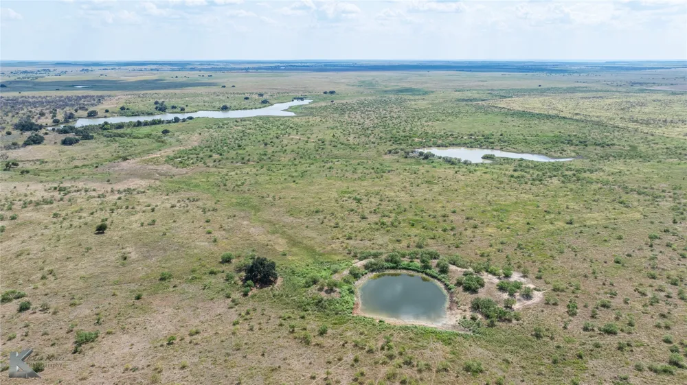 1208 County Road 304 Throckmorton, TX 76843