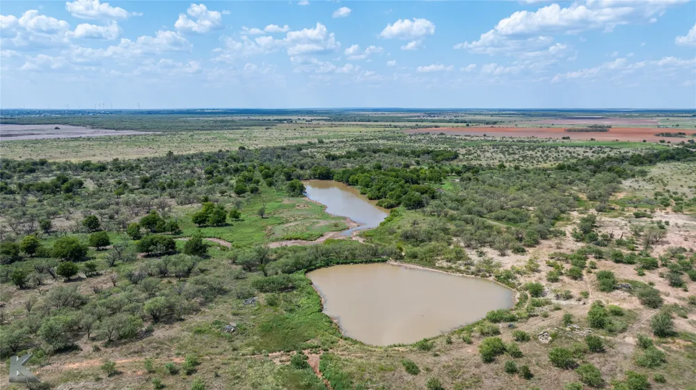 1208 County Road 304 Throckmorton, TX 76843