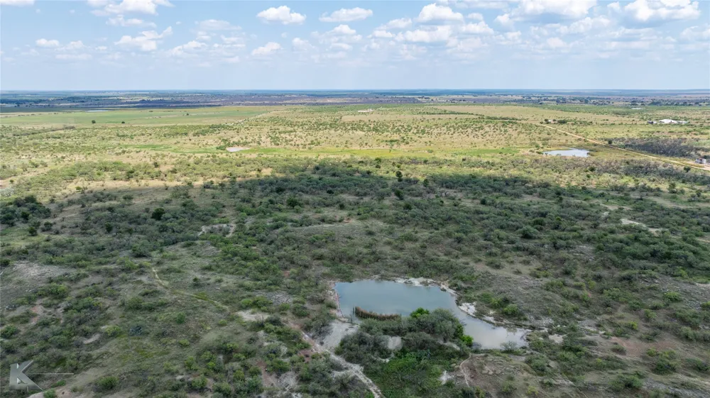 1208 County Road 304 Throckmorton, TX 76843