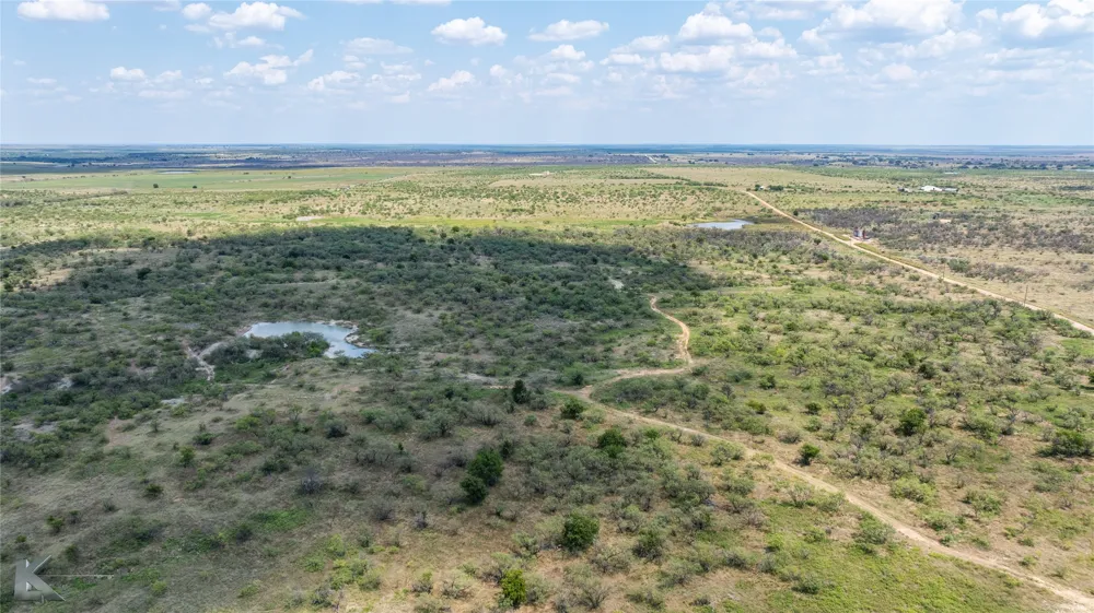 1208 County Road 304 Throckmorton, TX 76843