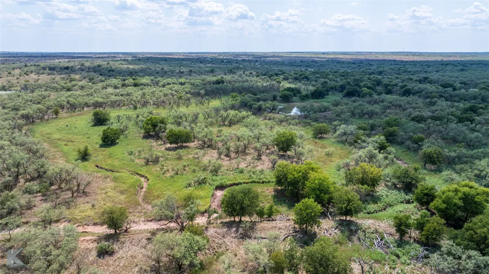 1208 County Road 304 Throckmorton, TX 76843