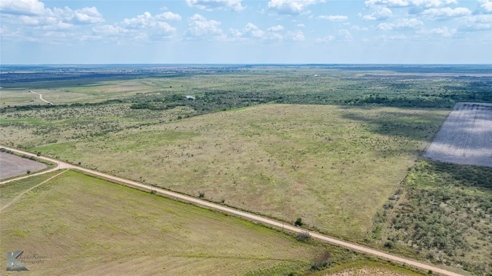 1208 County Road 304 Throckmorton, TX 76843