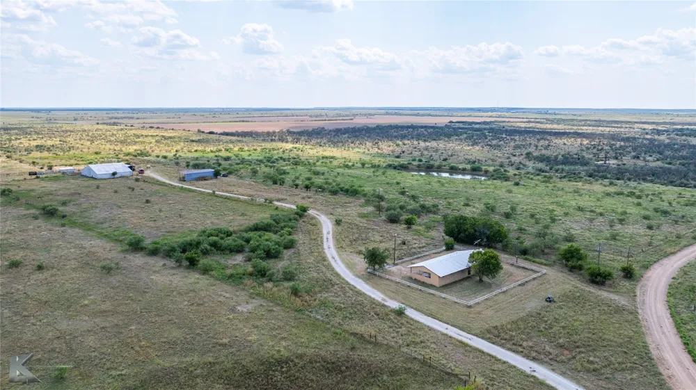 1208 County Road 304 Throckmorton, TX 76843