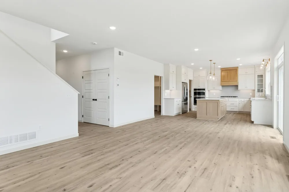 21928 Edison Street NE East Bethel, MN 55011
