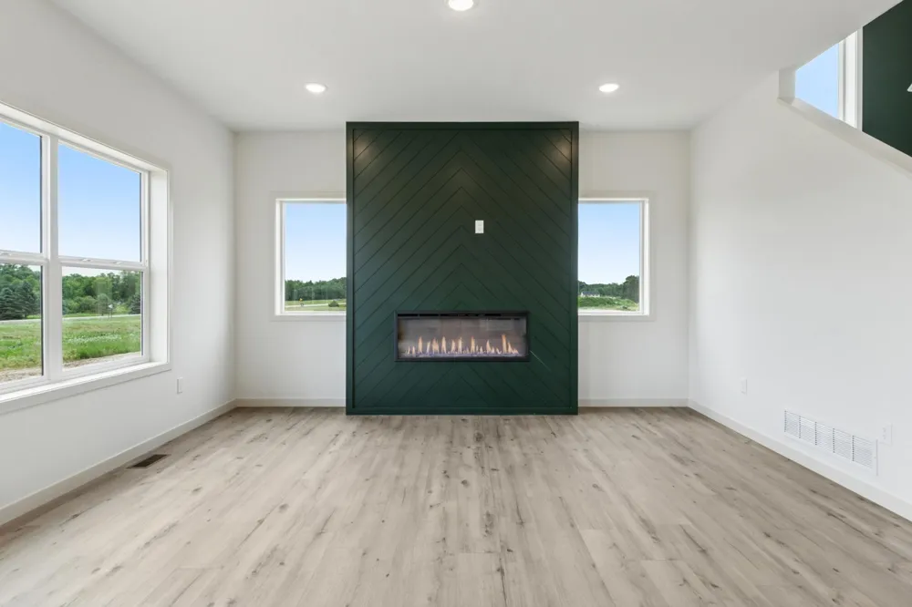 21928 Edison Street NE East Bethel, MN 55011