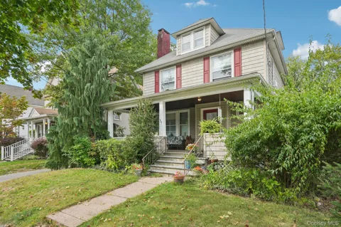 74 E Maple Avenue