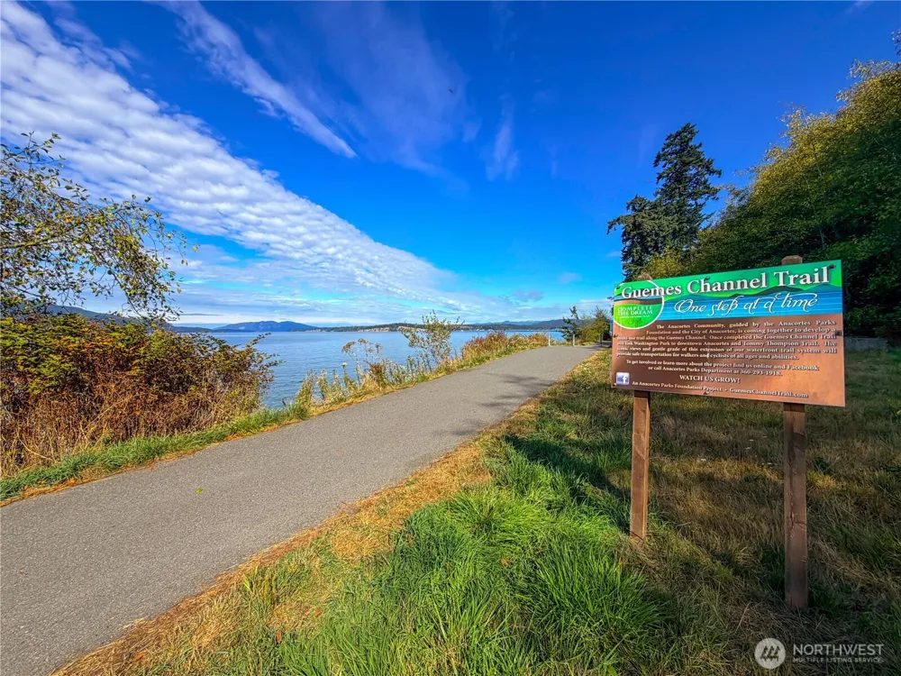3820 Leeward Lane Anacortes, WA 98221
