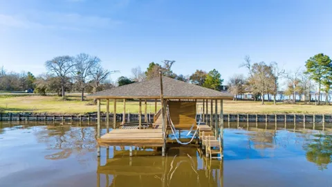 9 Autumn Shores Drive