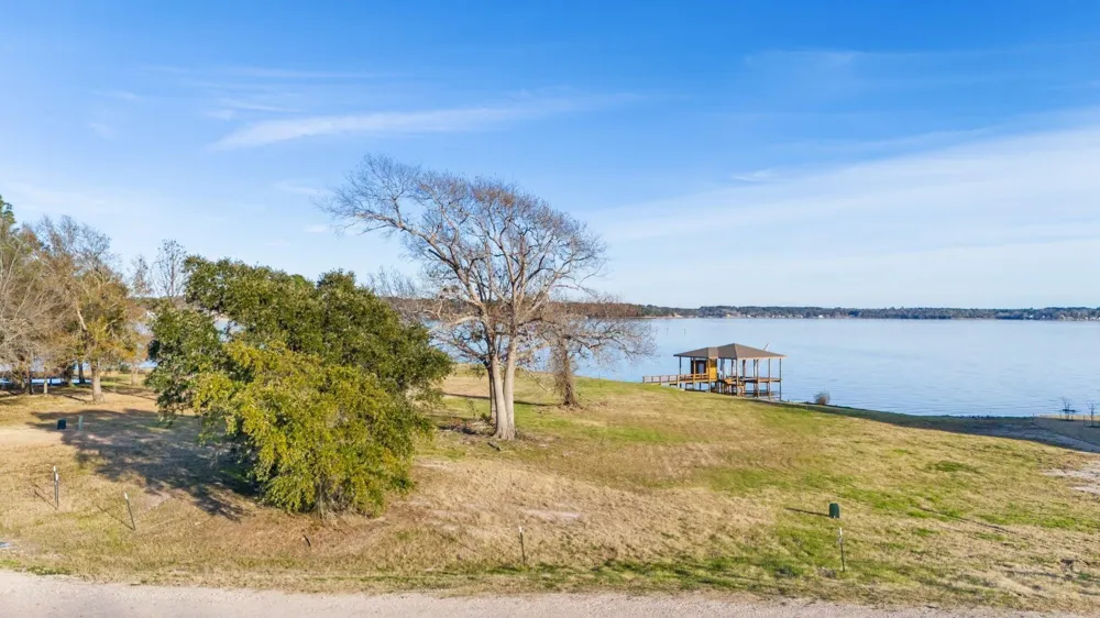 9 Autumn Shores Drive Onalaska, TX 77360