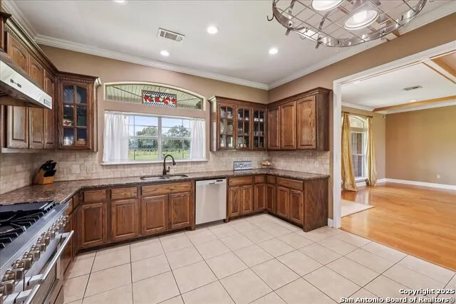 6900 Meyers Rd Orange, TX 77632