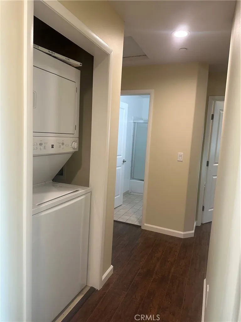 14233 Tiara Street #3 Sherman Oaks, CA 91401