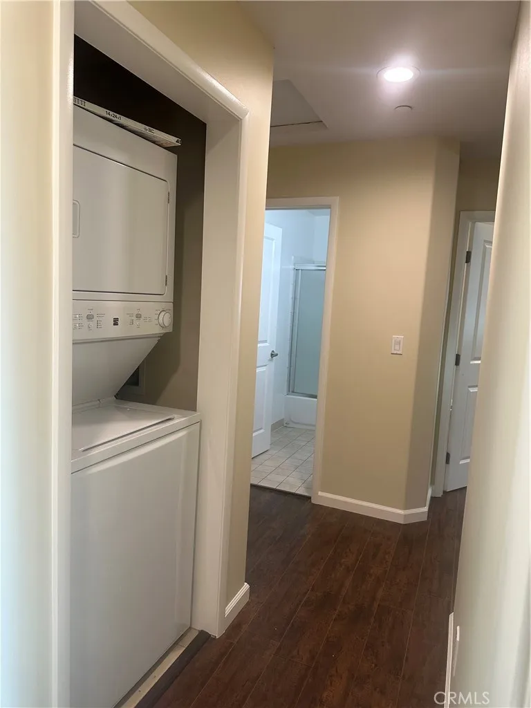 14233 Tiara Street #3 Sherman Oaks, CA 91401