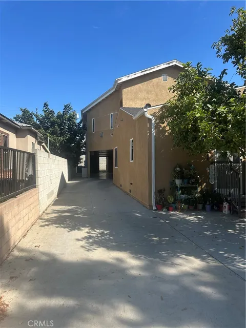 14233 Tiara Street #3
