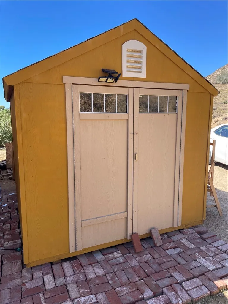 8787 Via La Scala Morongo Valley, CA 92256