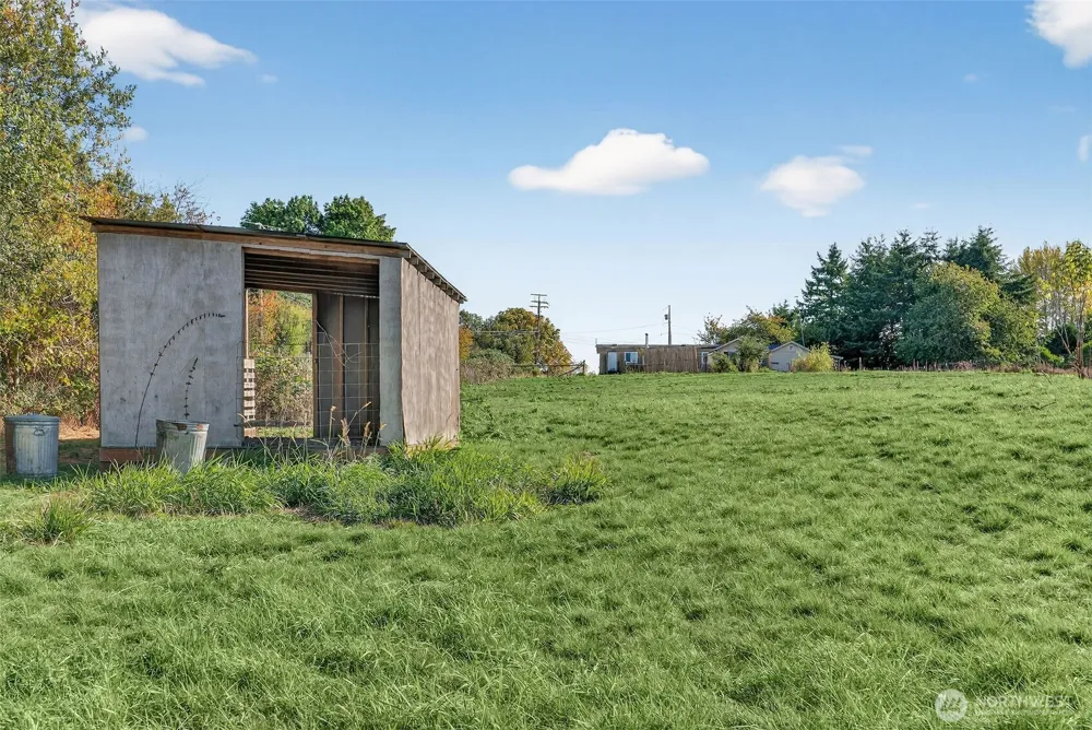 24525 59th Avenue SW Vashon, WA 98070