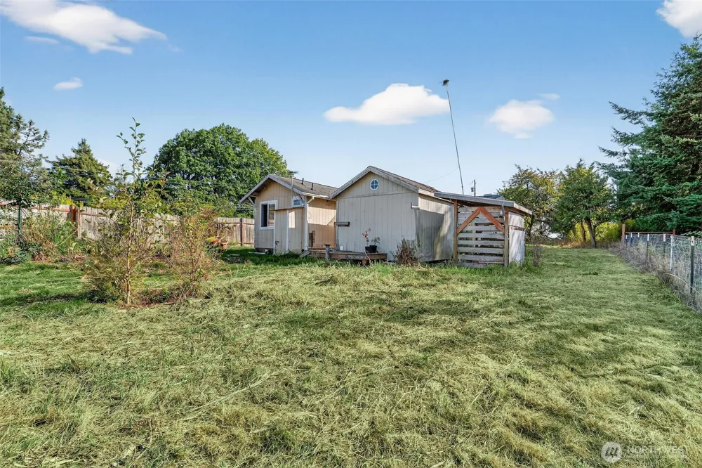 24525 59th Avenue SW Vashon, WA 98070