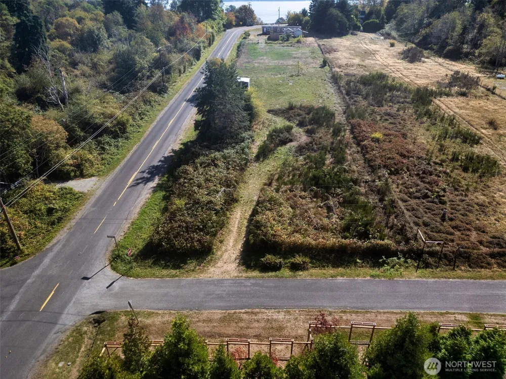 24525 59th Avenue SW Vashon, WA 98070