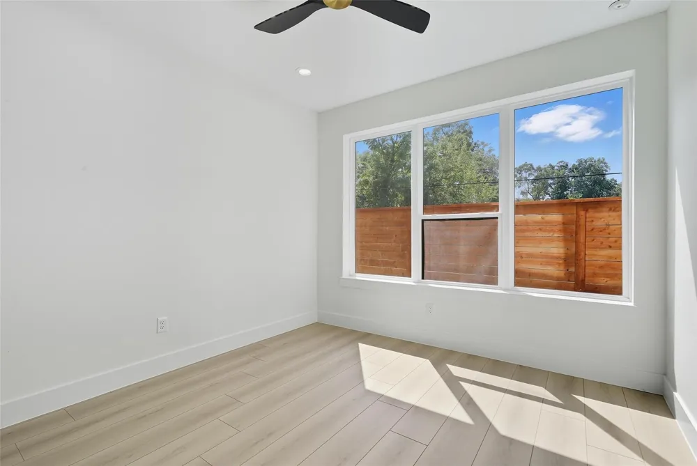 1906 Leath Street Dallas, TX 75212