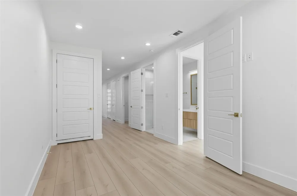 1906 Leath Street Dallas, TX 75212