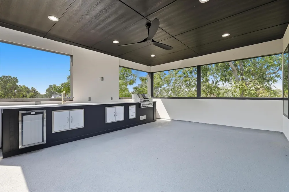 1906 Leath Street Dallas, TX 75212