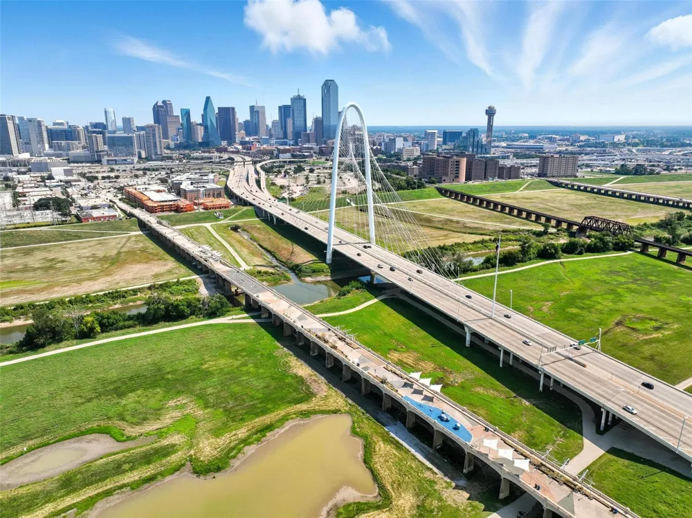 1906 Leath Street Dallas, TX 75212