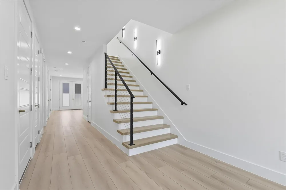 1906 Leath Street Dallas, TX 75212