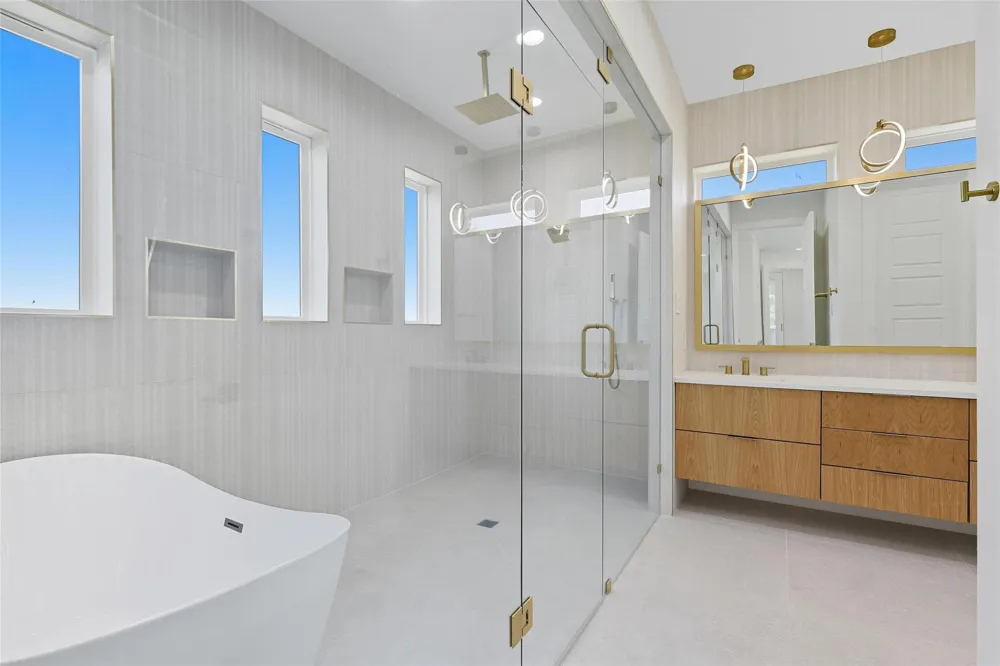 1906 Leath Street Dallas, TX 75212