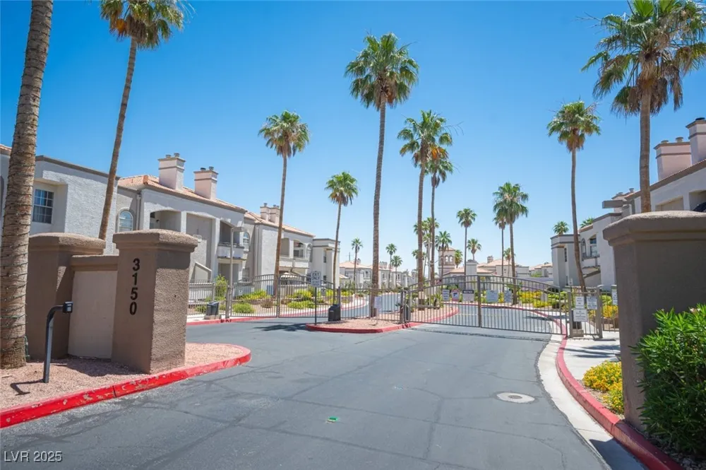 3150 Soft Breezes Drive #2220 Las Vegas, NV 89128